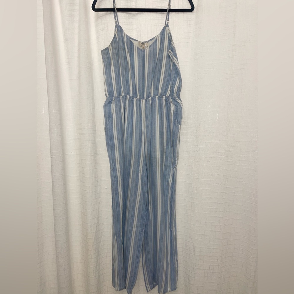Beachy Jumpsuit - Small